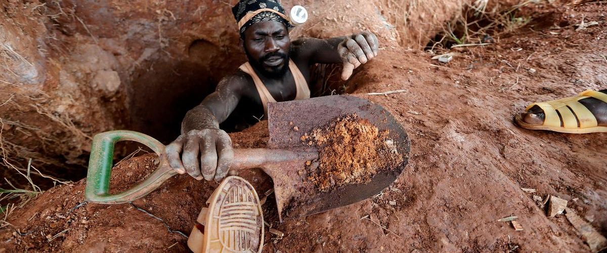 Subsistence miners lose out as coronavirus crushes local gold prices